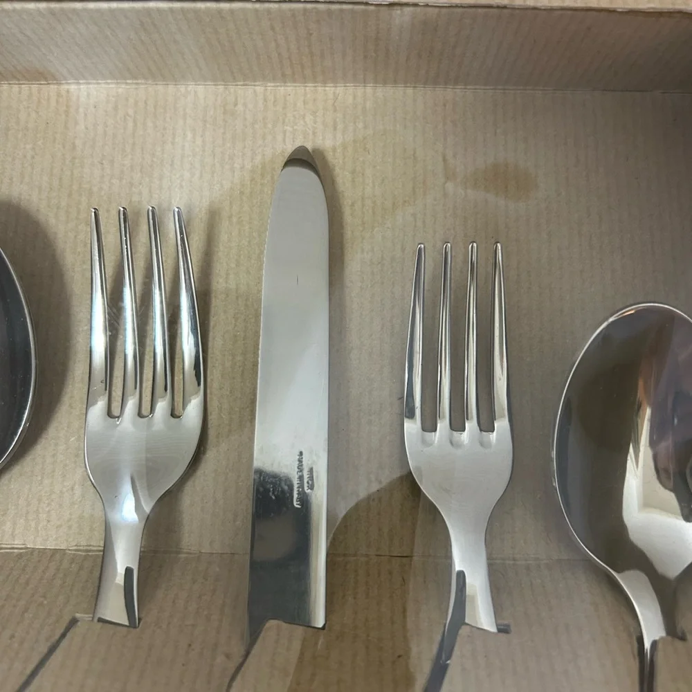 Inox Italian Acrylic Orange Pearl Bamboo 18/10 Flatware Set. 20 Pieces Vintage